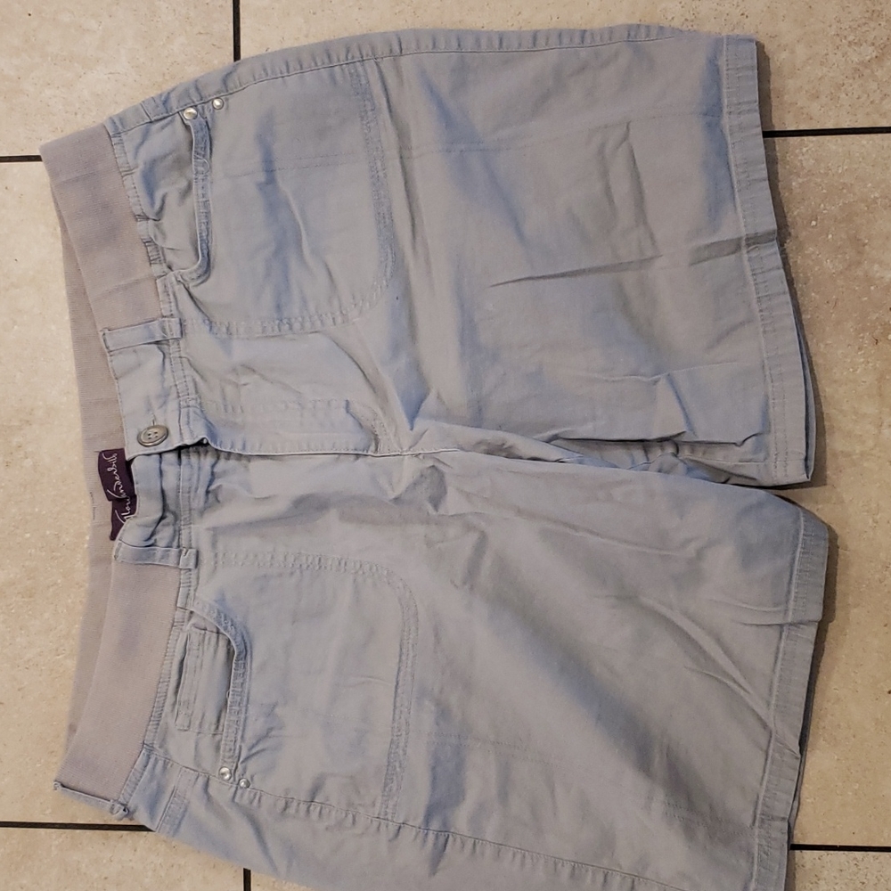 Gloria Vanderbilt Shorts